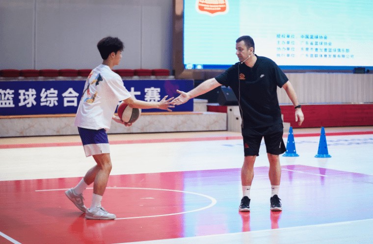 篮球教练队长训练计划书范文怎么写_1